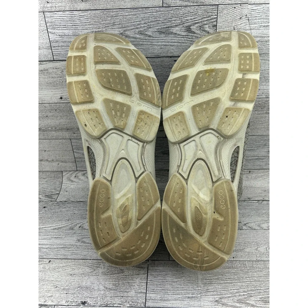 ECCO Biom Women Grey Sage Green Slip On Sneakers Crackle Pattern Sz 38 EU 7.5 US